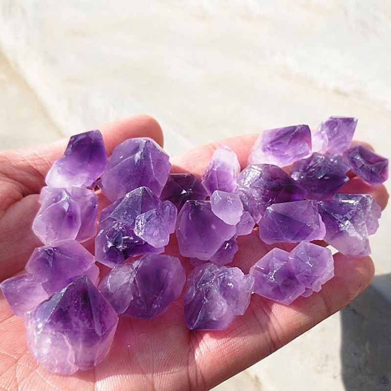 100g Natural Amethyst Skeletal Quartz Point Crystal Cluster Healing Specimen Natural Stones Minerals Home Desk Aquarium Decor(China (Mainland))