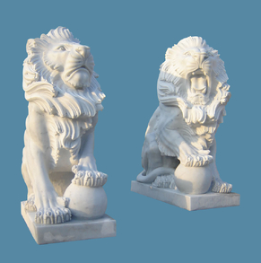 Lion With pedestal M-Lion-14