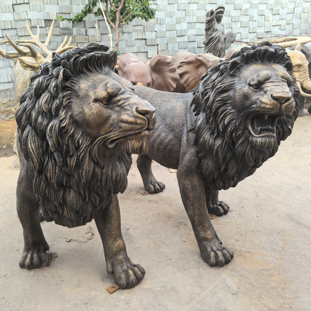 Bronze lions sculpture BS-17