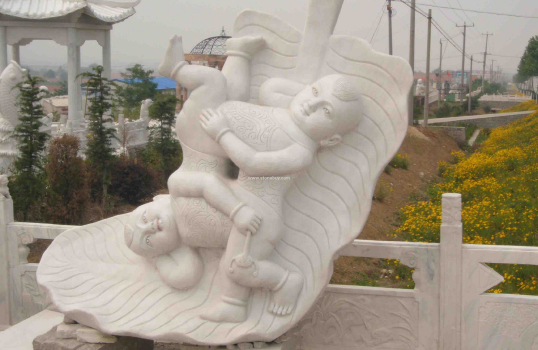 China Marble Sculpture-Playing Musical Instruments