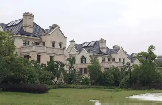 Materials and techniques-garden sculpture