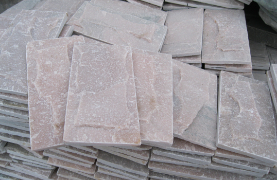 Treatment of Color Difference in Construction of Natural Sla